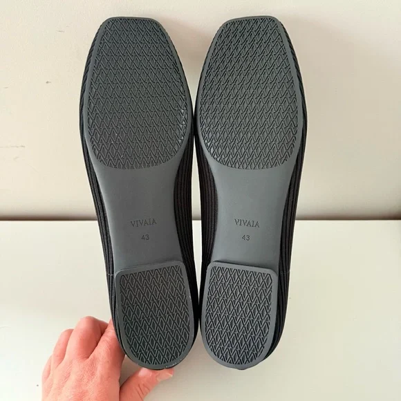 Vivaia Womens Margot 2.0 Square Toe V-Cut Flats Black Knit Size US 11 EU 43 - Picture 7 of 11